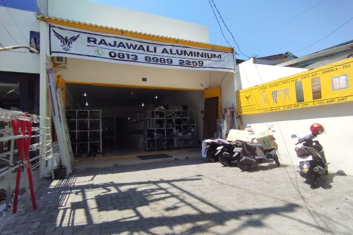 Depan Toko-Aluminium-Rajawali